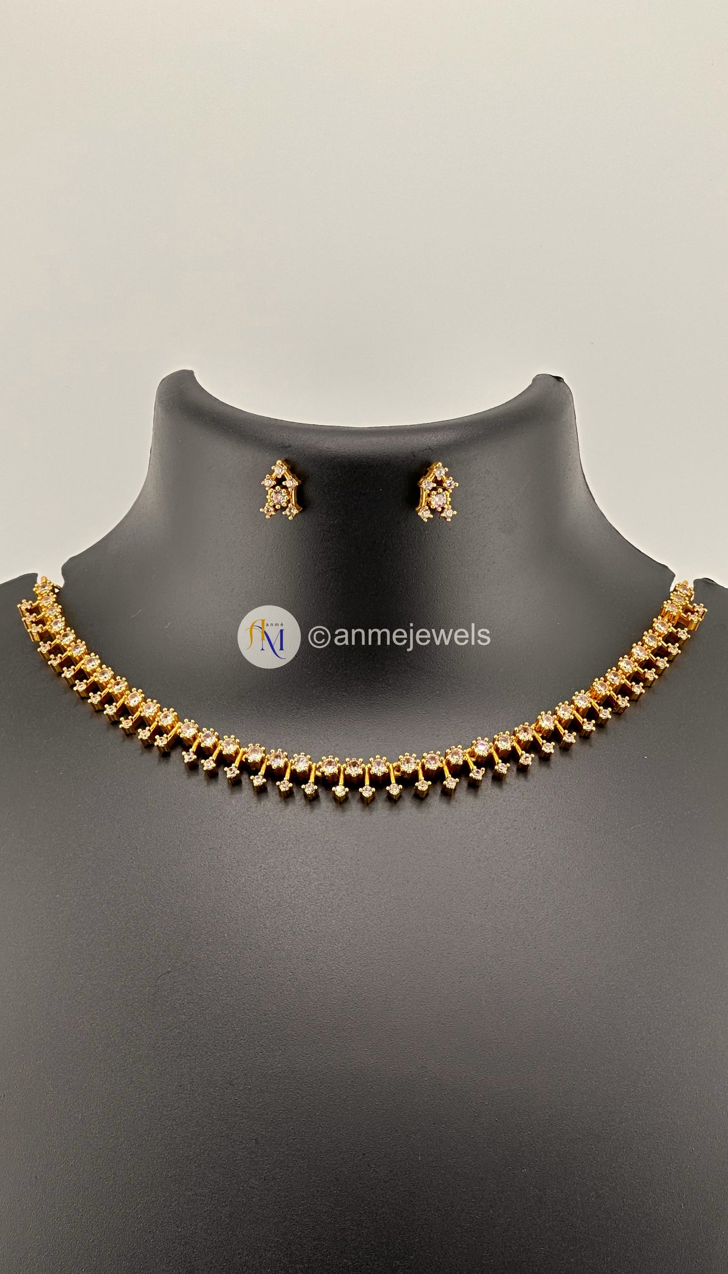 Elegant short necklace set with sparkling CZ stone with earrings