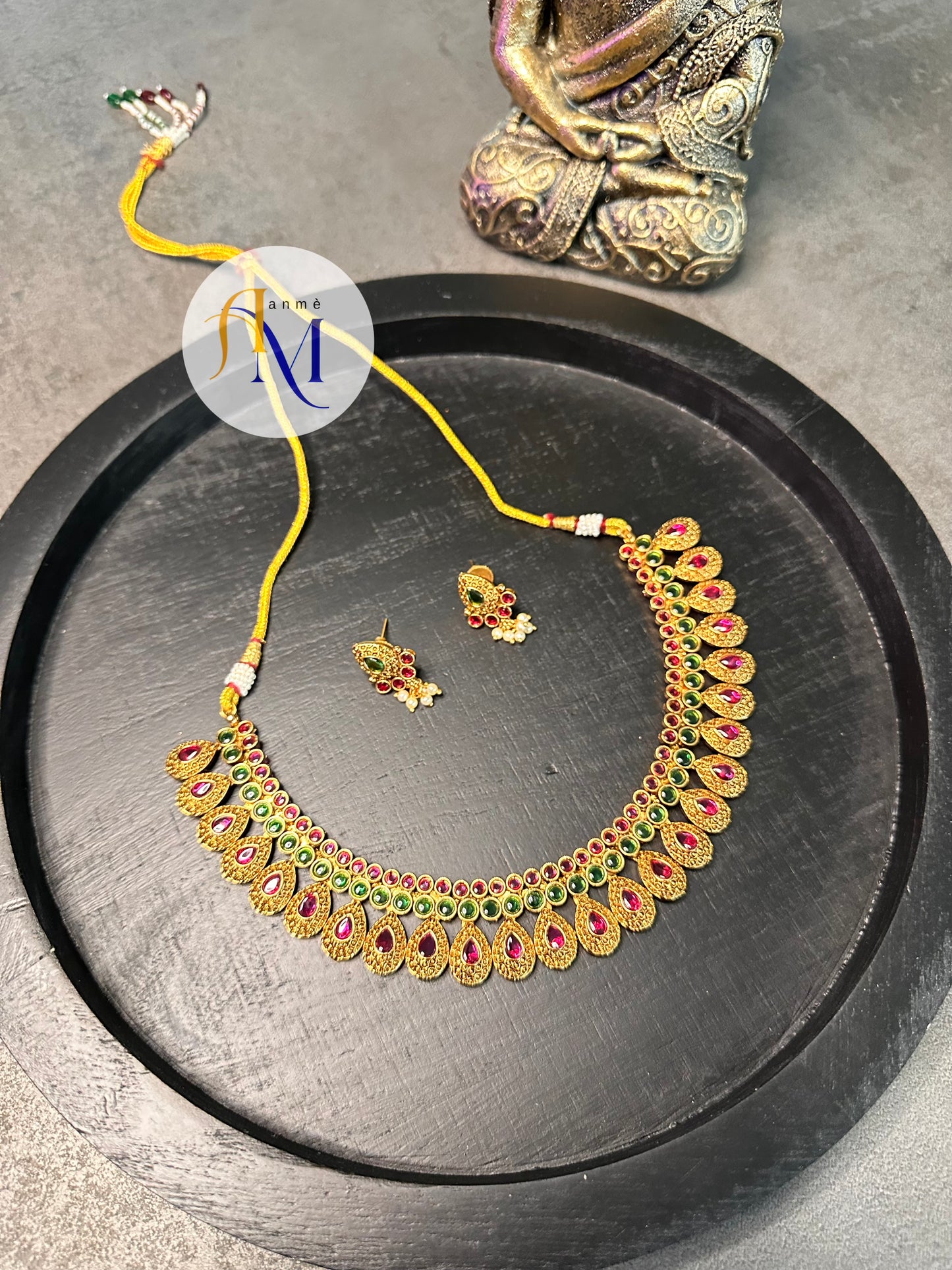 Unique and beautiful vadamalli-green necklace set with cute earrings