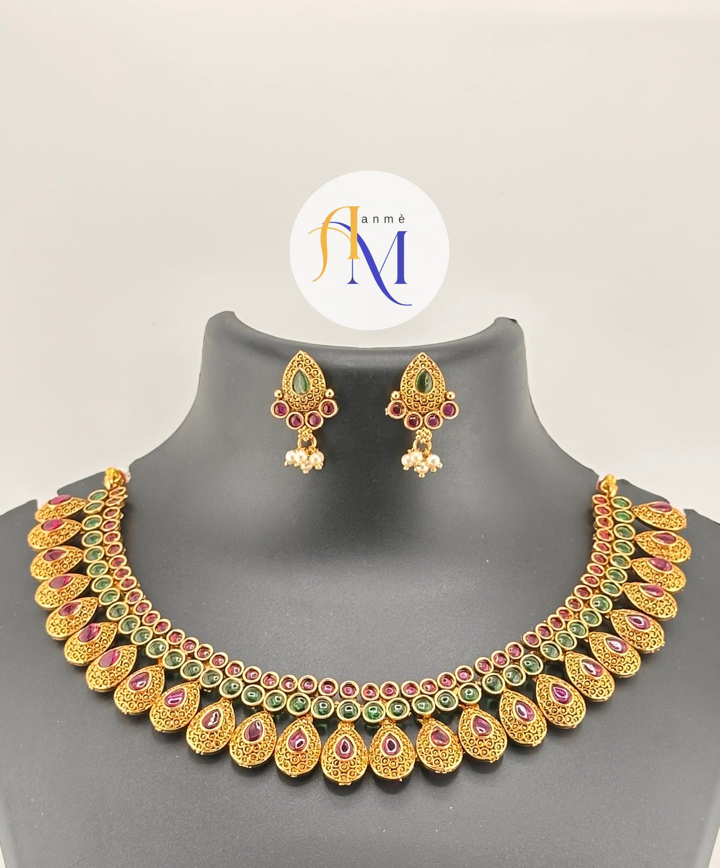 Unique and beautiful vadamalli-green necklace set with cute earrings