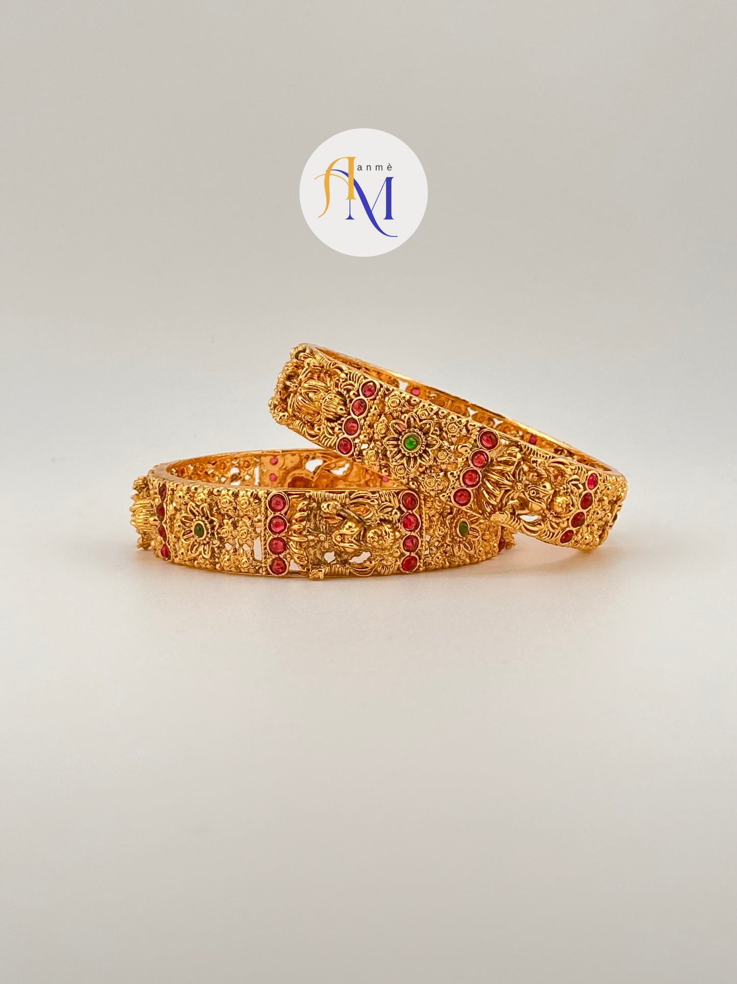 Beautiful temple design bangles(Set of 2)