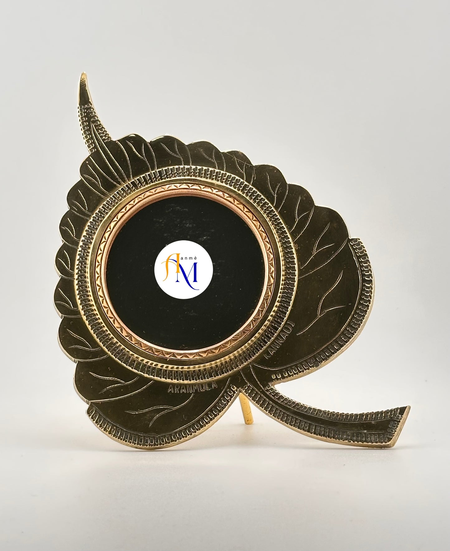 Authentic Traditional Aranmula Kannadi - Aalila design - Mirror size - 3 inch