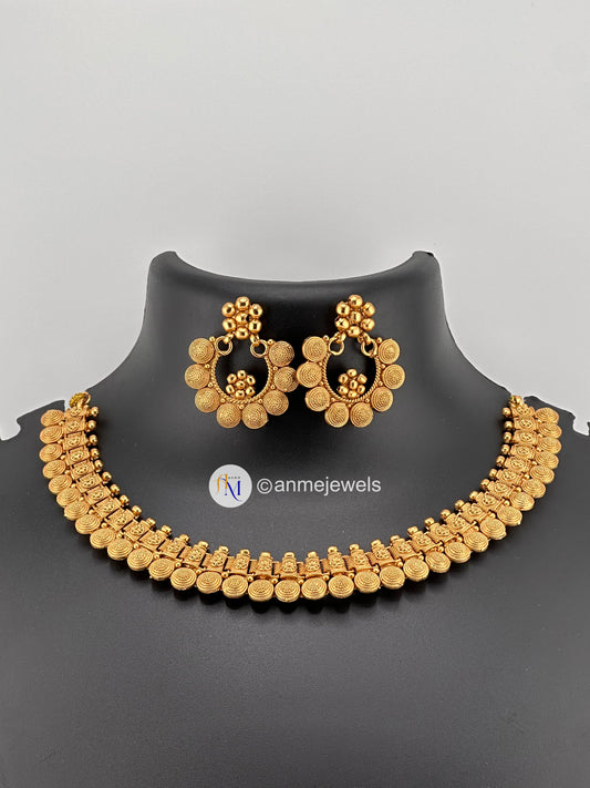 Unique Antique necklace with earrings