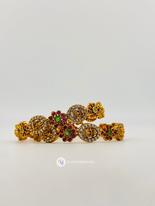 Matte finish ruby green white flower lakshmi bangles