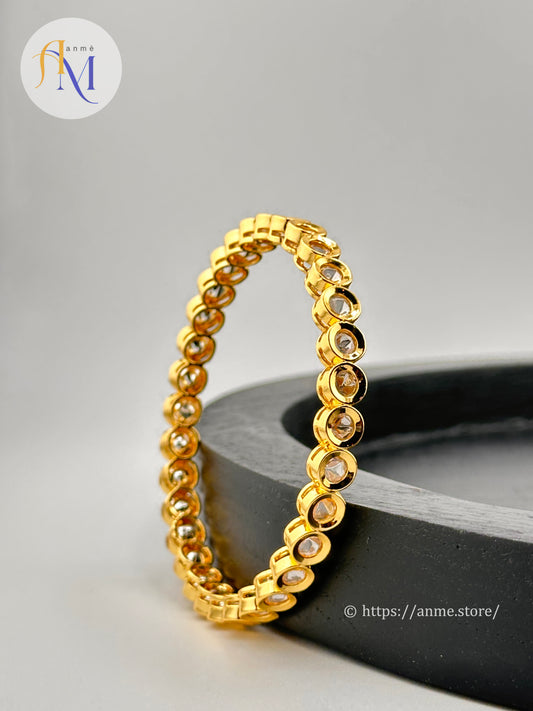 Simple and Elegant White Kundan Bangles set(2 pieces)