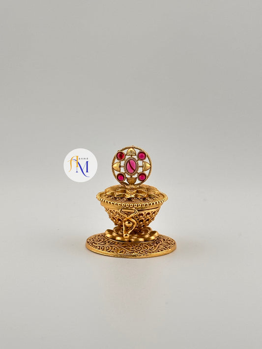 Beautiful ruby stone worked kumkum box/ sindoor dappi/ kumkuma cheppu